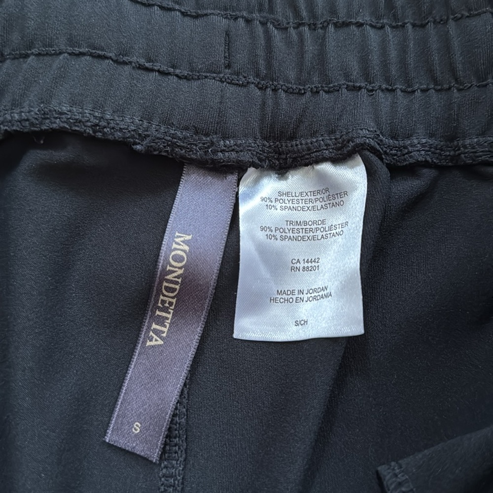 Mondetta ladies active Bermuda short size S in black, NWOT - Picture 5 of 9